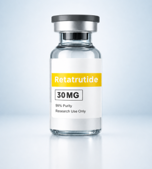Imagen de frasco Retatrutide 30 mg sobre fondo claro de laboratorio, relacionado con salud metabólica, pérdida de peso, biohacking y tecnología peptídica.